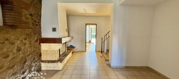 3 bedrooms House in Pyrenees-Orientales, France No. 338739 10