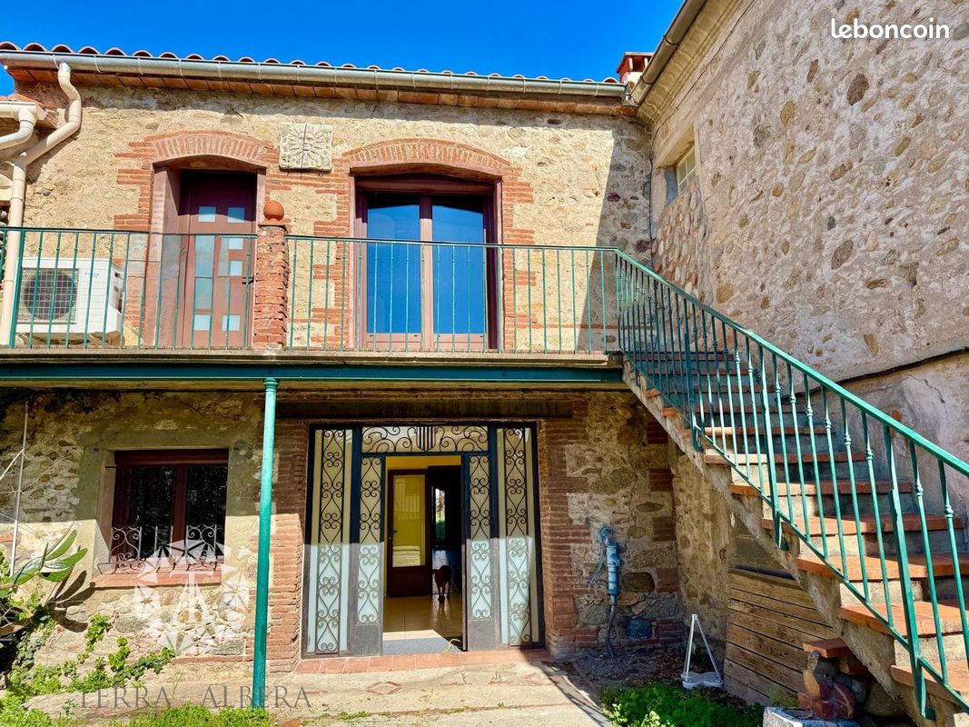 3 bedrooms House in Pyrenees-Orientales, France No. 338739