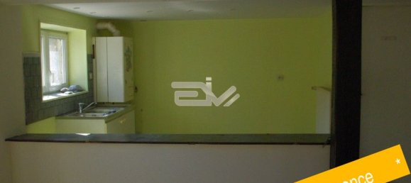 Casa de 8 habitaciónes en Fismes, France No. 89453 2