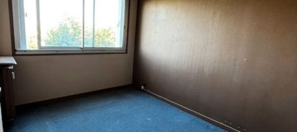 2 bedrooms Apartment in Poissy, France No. 279306 11