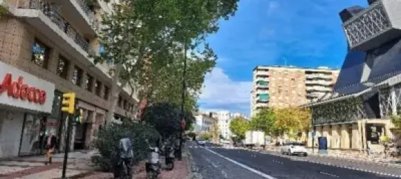 12m² Garage in Zaragoza, Spain No. 145678 18