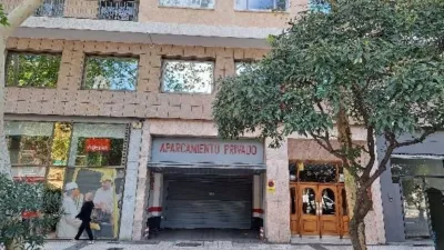 12m² Garage in Zaragoza, Spain No. 145678