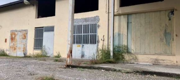 Almacén en Leggiuno, Italy 314 m² No. 116026 6