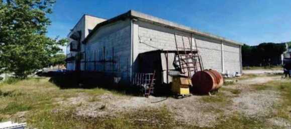 Imóvel comercial em Gualdo Cattaneo, Italy 978 m² N.º 346434 7