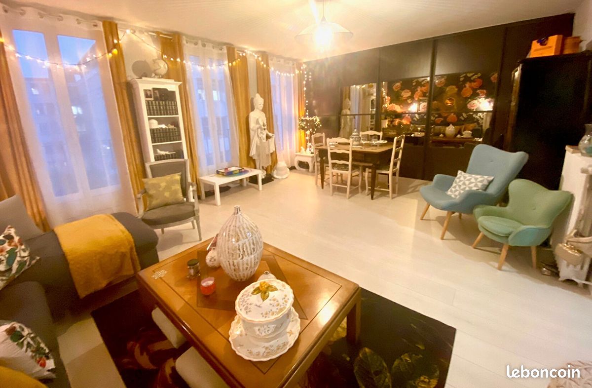 3-salle Appartement à Orléans, France No. 156099