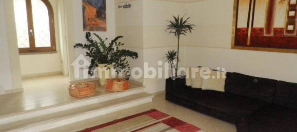 3 bedrooms Villa in Montescudaio, Italy No. 144155 2