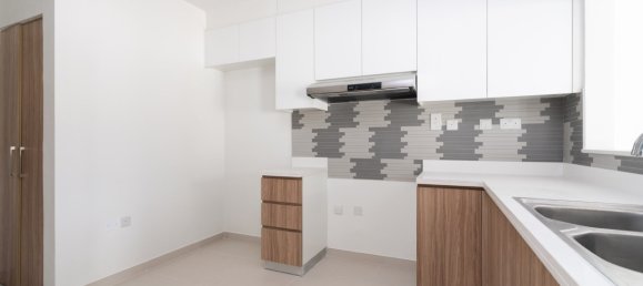 3 غرف نوم تاون هاوس في Dubai Land, UAE رقم 2705 14