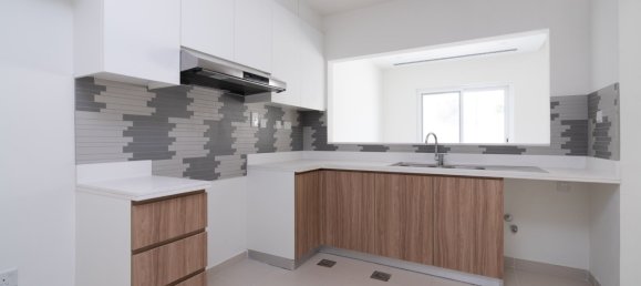 3 غرف نوم تاون هاوس في Dubai Land, UAE رقم 2705 2