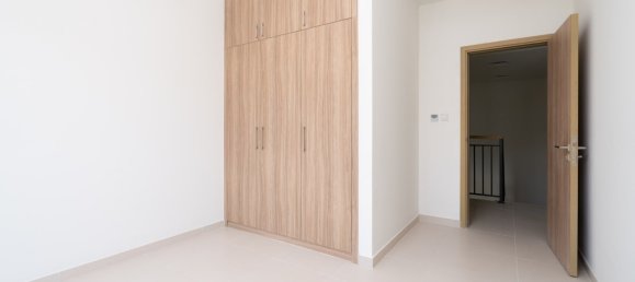 3 غرف نوم تاون هاوس في Dubai Land, UAE رقم 2705 13