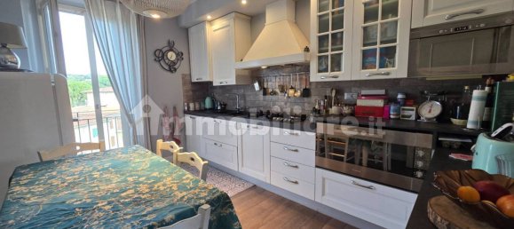 3 غرف نوم شقة في San Giovanni Valdarno, Italy رقم 269786 17