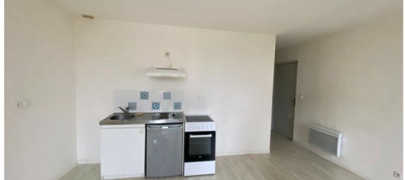 Edificio en Jonzac, France 467 m² No. 277284 3