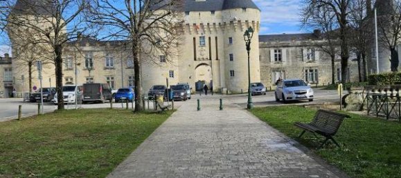 Edificio en Jonzac, France 467 m² No. 277284 5