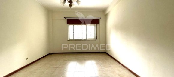 3 bedrooms Apartment in Loures, Portugal No. 95040 6