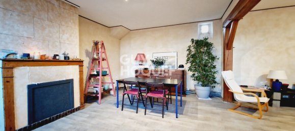 Casa T3 em Saint-Sauveur-Marville, France N.º 68091 2