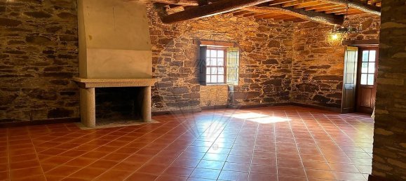 5 غرف نوم منزل في Quintela de Lampacas, Portugal رقم 40518 19