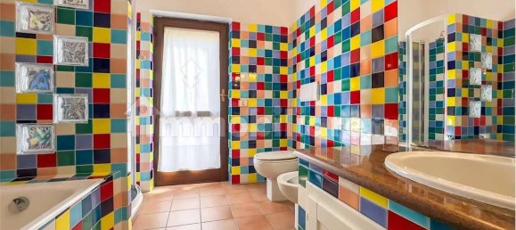 3 bedrooms Apartment in Sardinia, Italy No. 246483 9