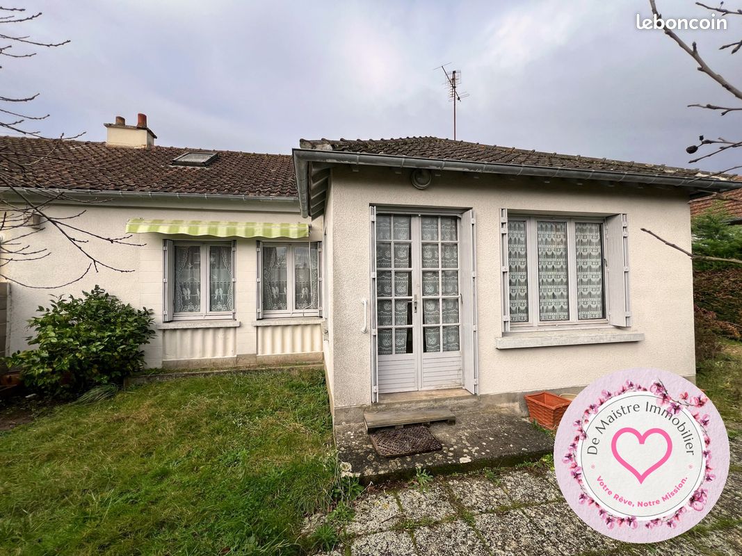 3 bedrooms House in Sully-sur-Loire, France No. 54239