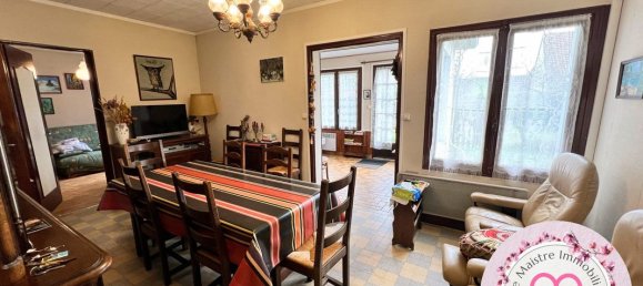 3 bedrooms House in Sully-sur-Loire, France No. 54239 7