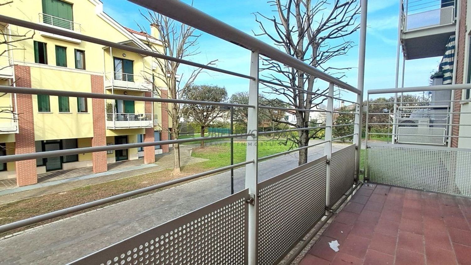 3غرفة شقة في Saonara, Italy رقم 261150