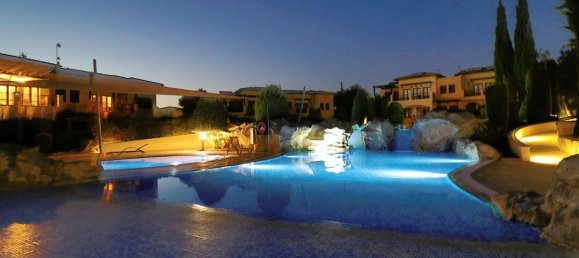 2 Schlafzimmer Wohnung in Aphrodite Hills, Cyprus, Nr. 22229 18