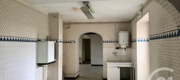 5 غرف نوم منزل في Blet, France رقم 80719 21