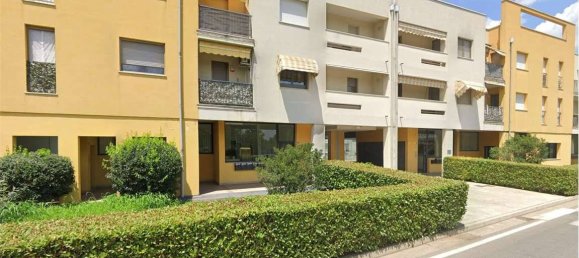5 rooms Commercial property in Brescia, Italy No. 282092 5