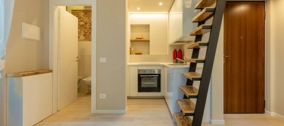 1 bedroom Apartment in Milan, Italy No. 360546 2