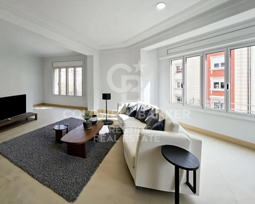 Apartamento T4 em Barcelona, Spain N.º 84360