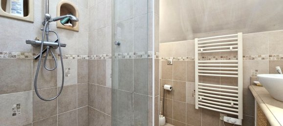 2 bedrooms House in Isere, France No. 196069 12