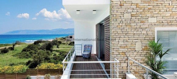 5 bedrooms Villa in Paphos, Cyprus No. 3912 11