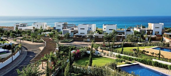 5 bedrooms Villa in Paphos, Cyprus No. 3912 3