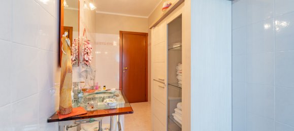 3 bedrooms Apartment in Genola, Italy No. 149785 23