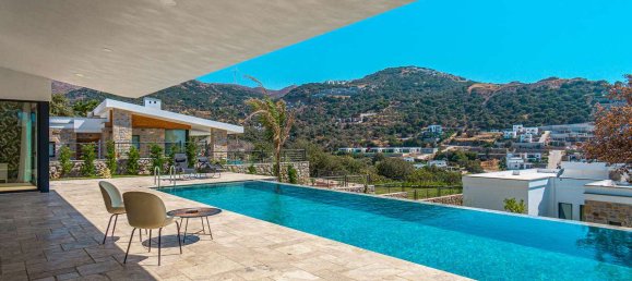 Villa 3+4 in Bodrum, Turkey No. 4135 11