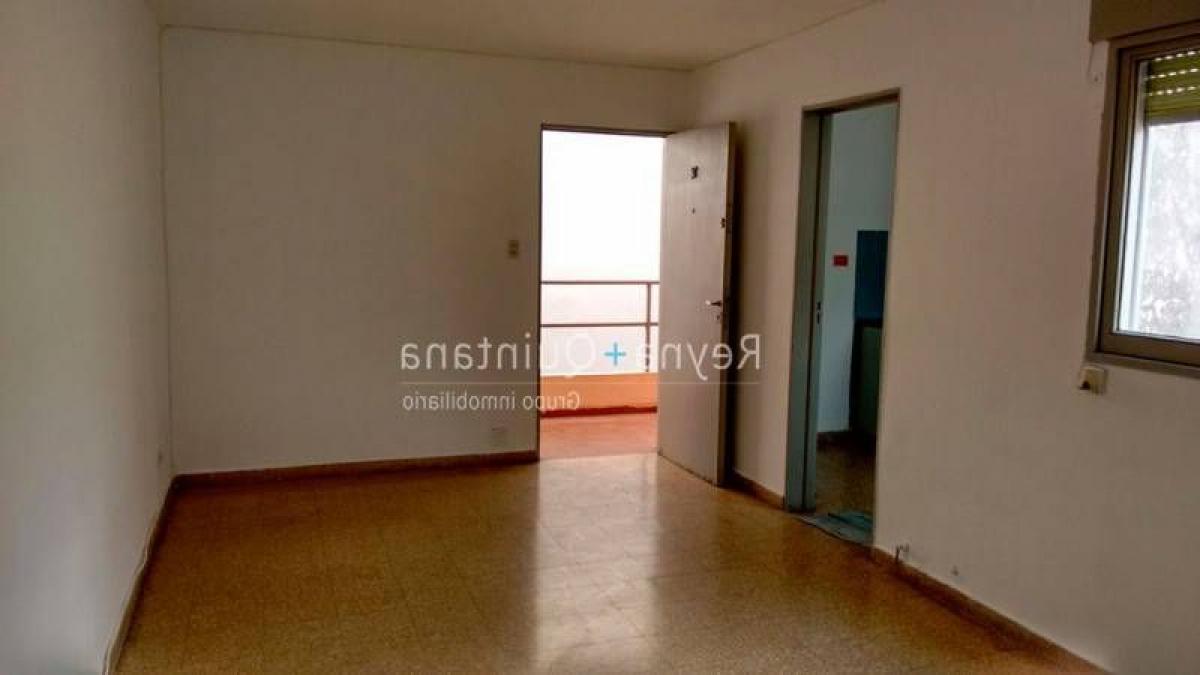 Studio in Cordoba, Argentina No. 61293