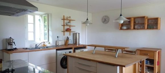 2 bedrooms House in Aveyron, France No. 305942 3