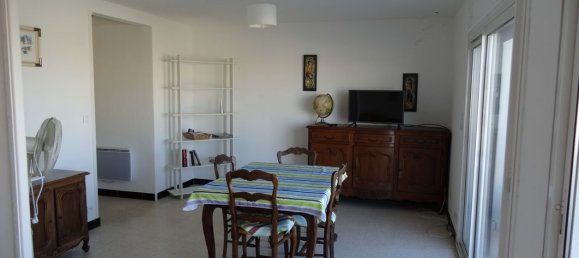 Apartamento de 2 habitaciónes en Le Grau-du-Roi, France No. 324232 2