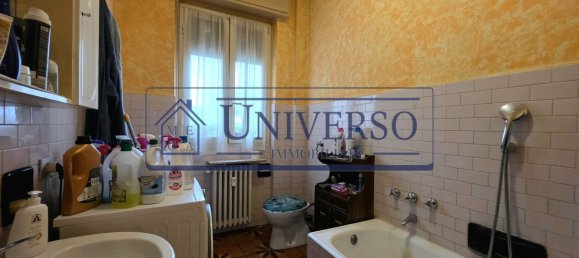 Apartamento de 3 divisões em Voghera, Italy N.º 332696 11
