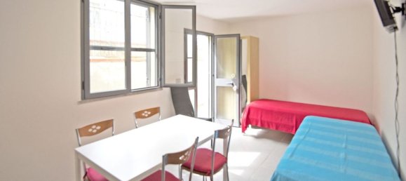 Apartamento de 2 habitaciónes en Grosseto, Italy No. 117978 3