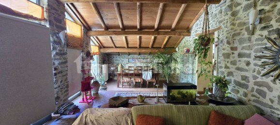 4 bedrooms House in San Marcello Piteglio, Italy No. 351000 14