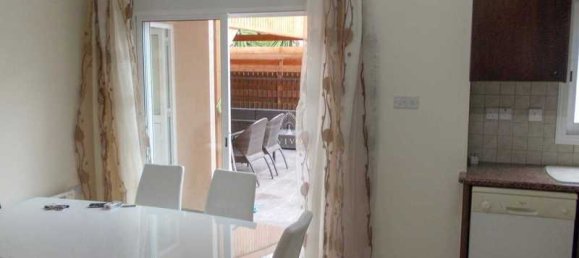 3 bedrooms Villa in Germasogeia, Cyprus No. 19155 4