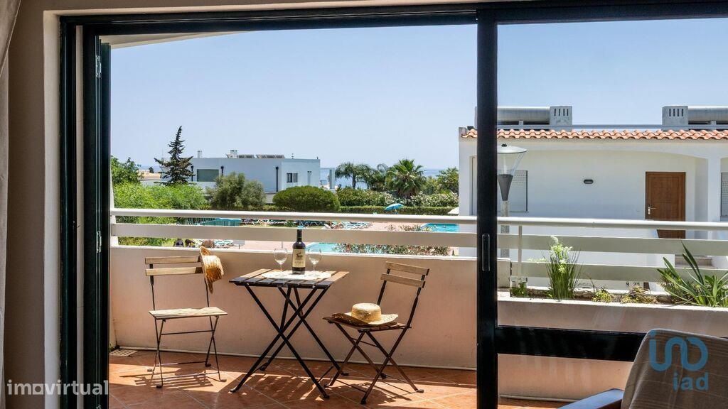 Квартира с 1 спальней в Поршеш, Португалия № 235470