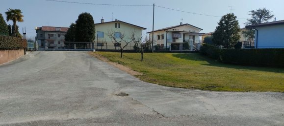 250m² Warehouse in Pordenone, Italy No. 254897 3