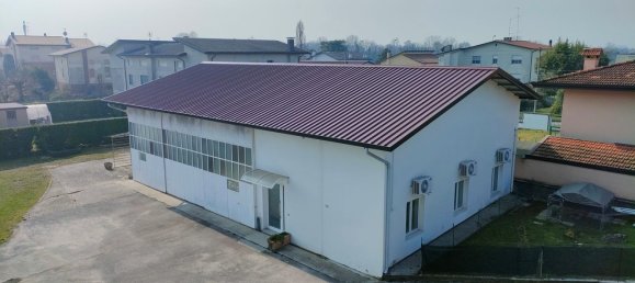 250m² Warehouse in Pordenone, Italy No. 254897 4
