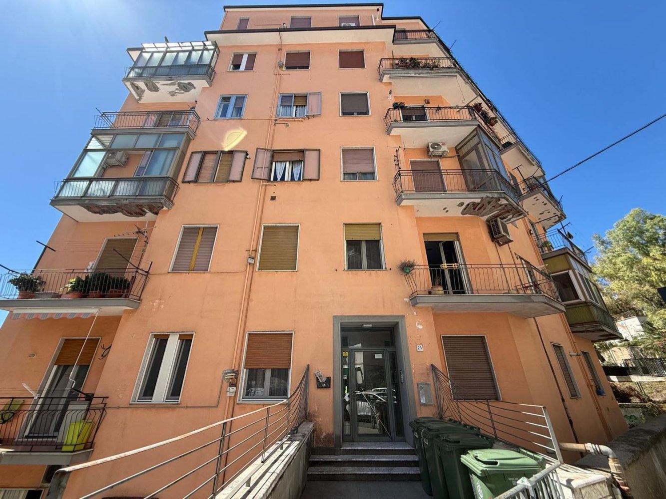 Apartamento T4 em Salerno, Italy N.º 319332