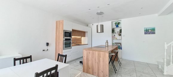 3 bedrooms Townhouse in Marseille, France No. 287824 5