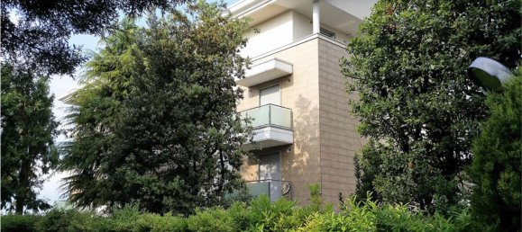 Apartamento de 5 habitaciónes en Padua, Italy No. 90700 12