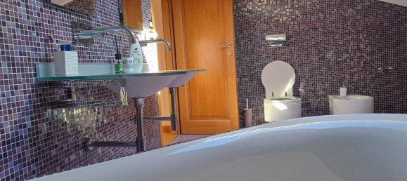 8 rooms Apartment in Manciano, Italy No. 30303 30