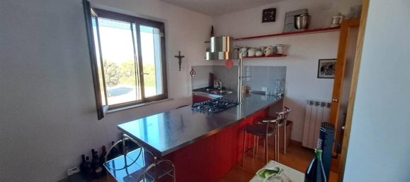 8 rooms Apartment in Manciano, Italy No. 30303 11