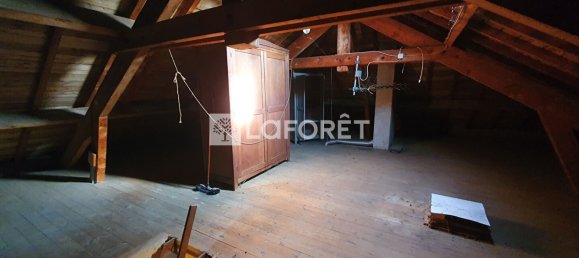 Casa de 3 dormitorios en Saint-Flour, France No. 204517 18