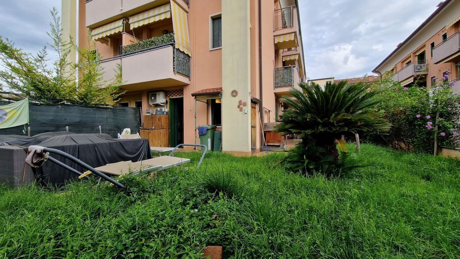 2 bedrooms Apartment in Colognola ai Colli, Italy No. 326032